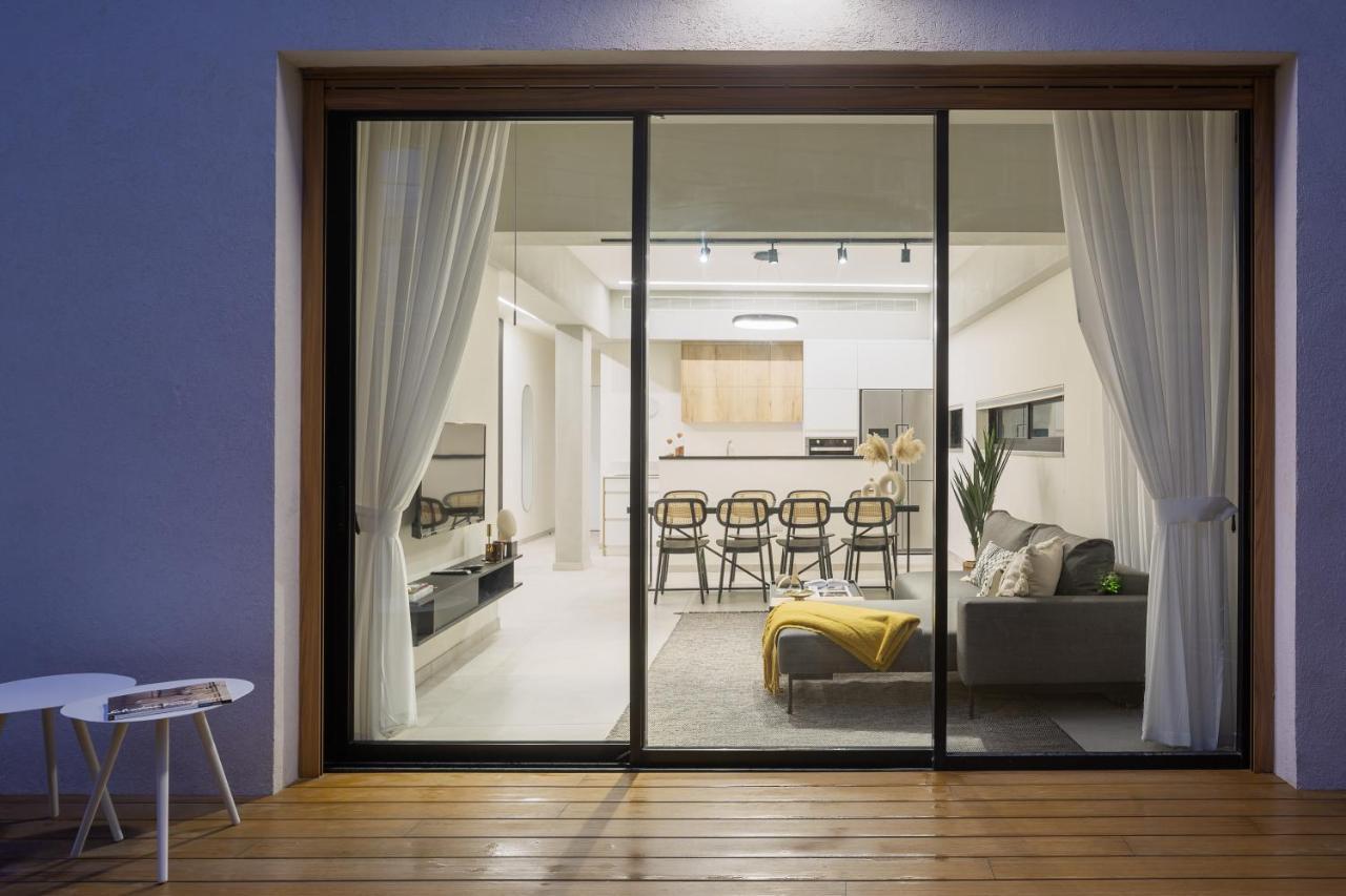 Mr. Louis - By Tlv2Go Apartment Tel Aviv Exterior photo