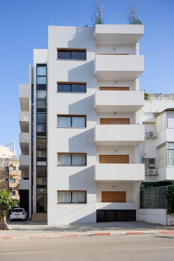 Mr. Louis - By Tlv2Go Apartment Tel Aviv Exterior photo